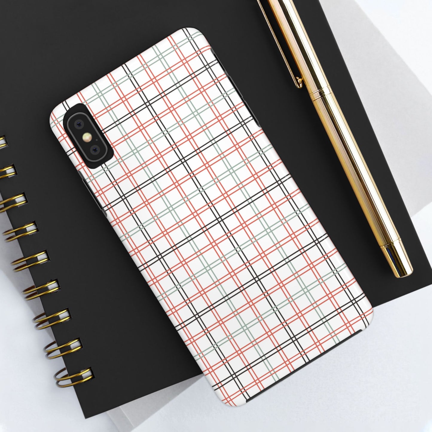A new twist on Christmas plaid