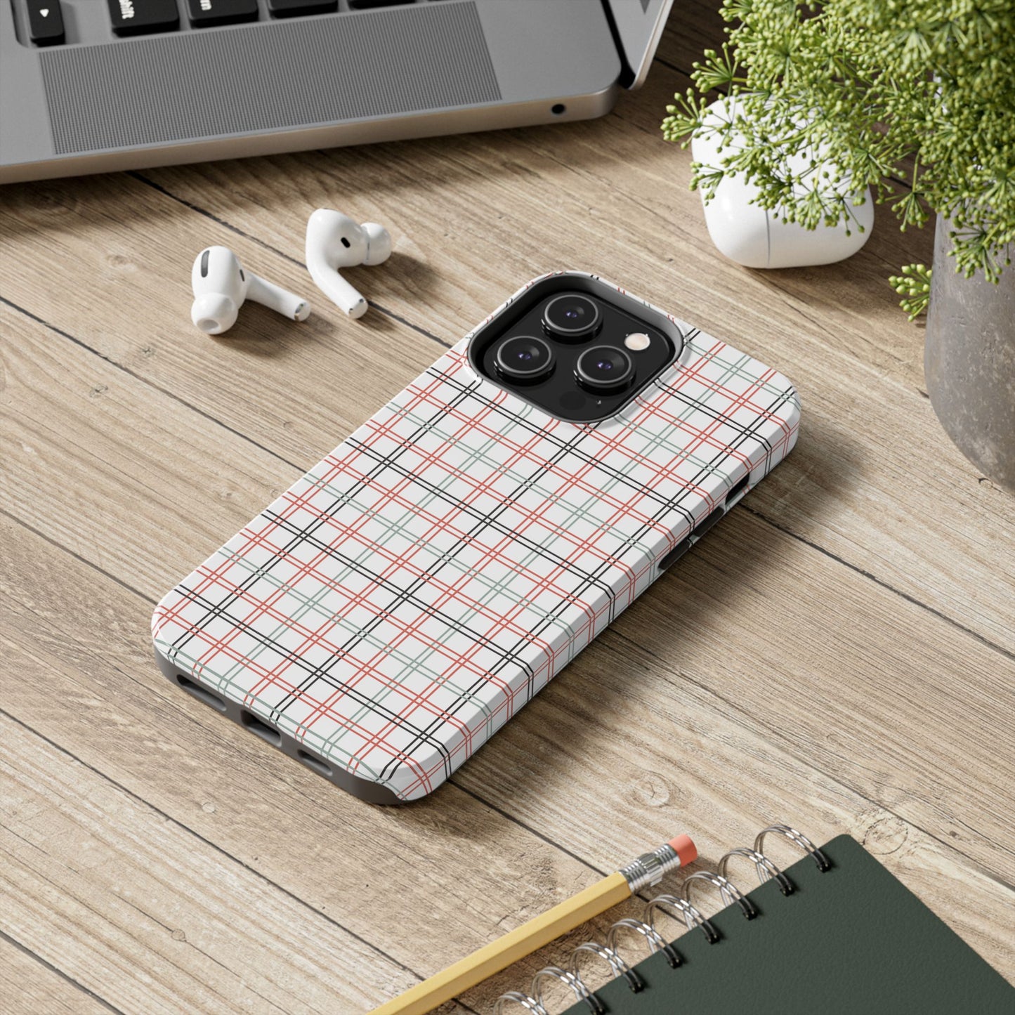 A new twist on Christmas plaid